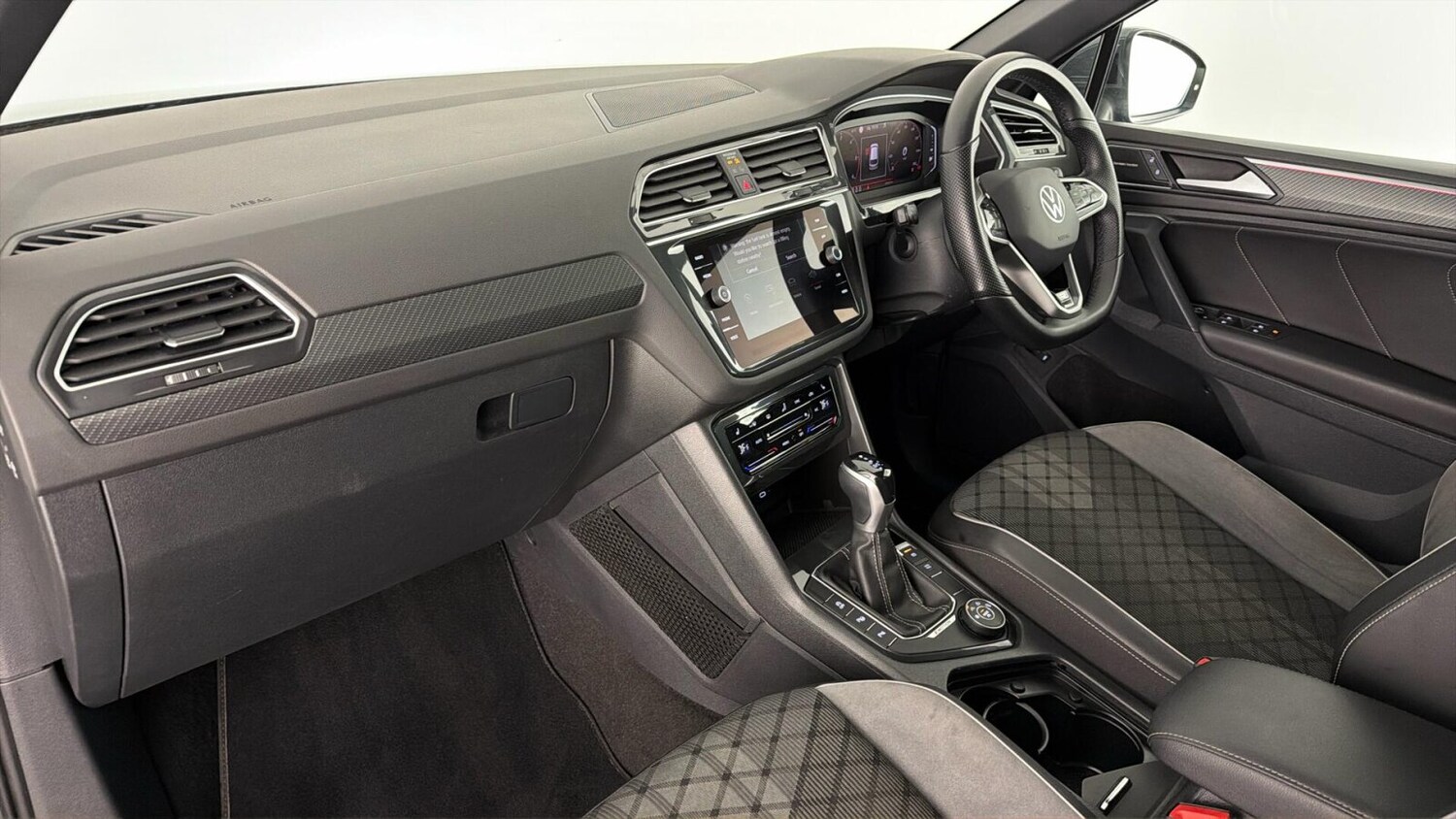 Used Volkswagen Tiguan 2021 for sale - 77576434: Photo 9