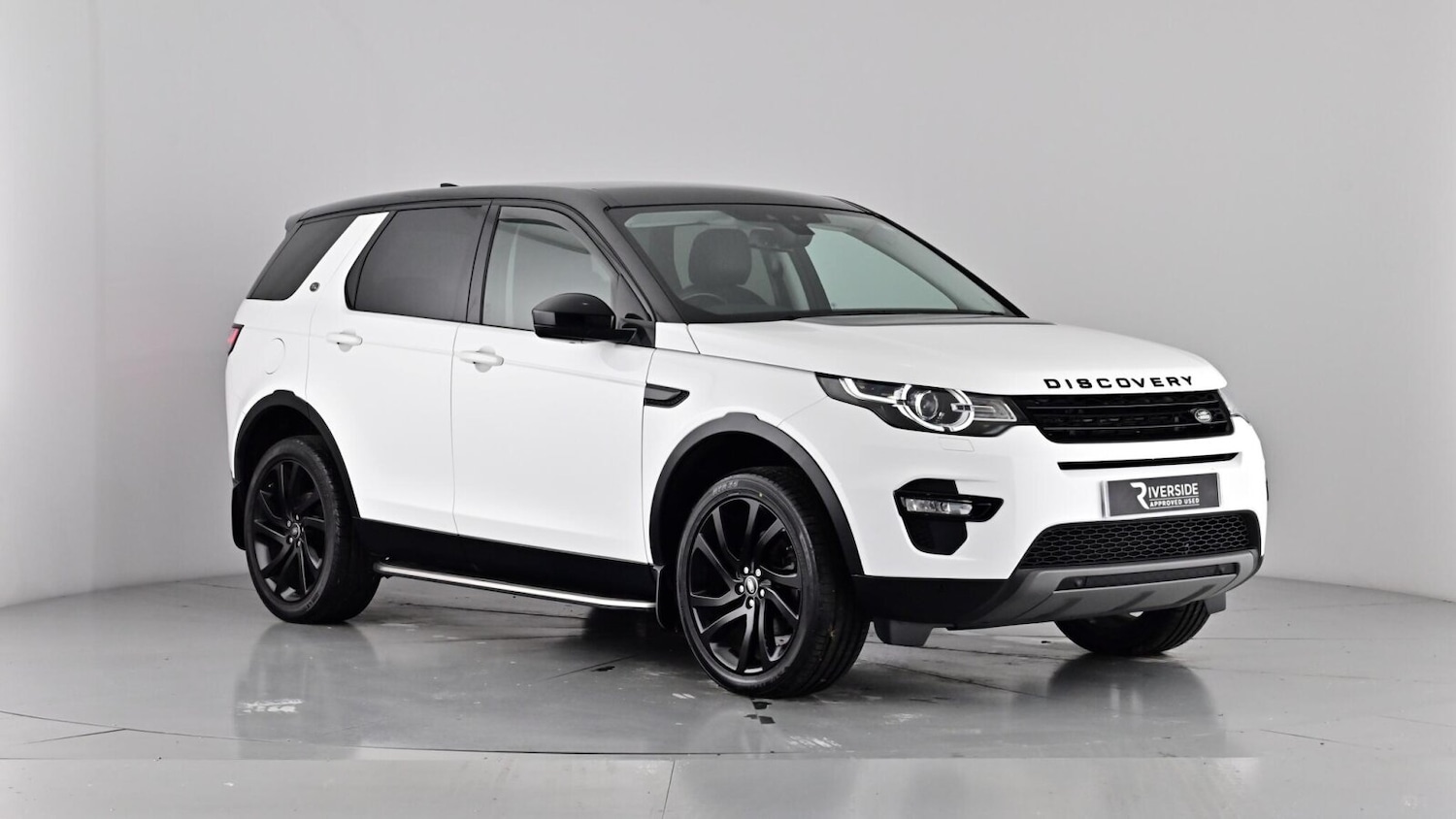 Used Land Rover Discovery Sport 2018 for sale - 76817653: Photo 1