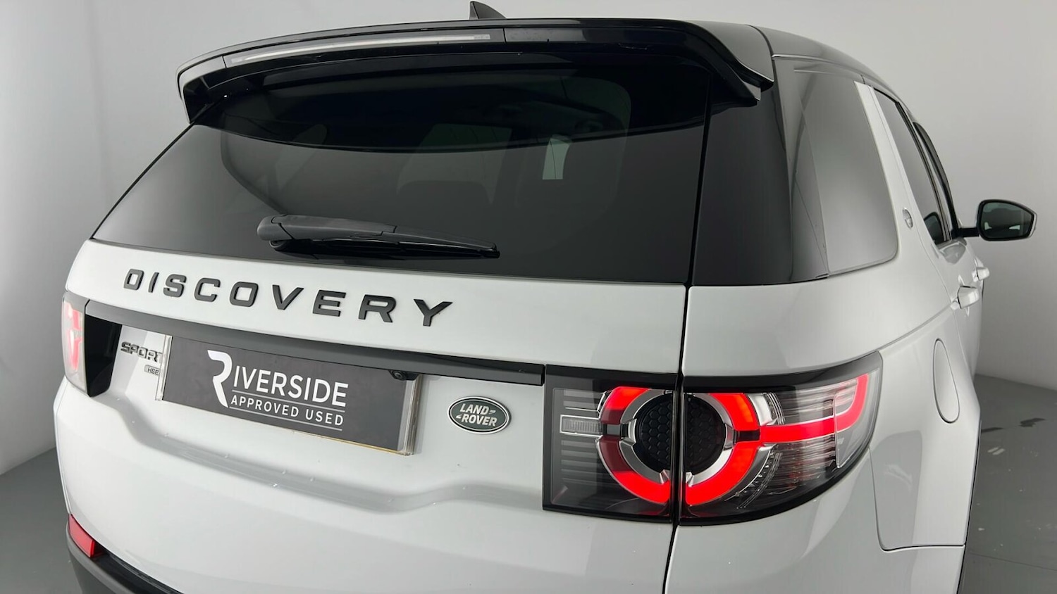 Used Land Rover Discovery Sport 2018 for sale - 76817653: Photo 17