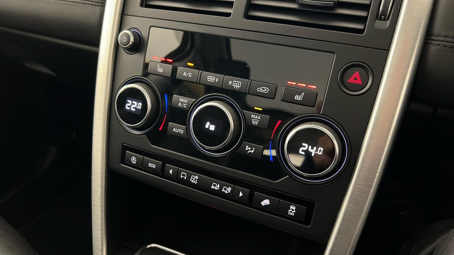 Used Land Rover Discovery Sport 2018 for sale - 76817653: Photo 24