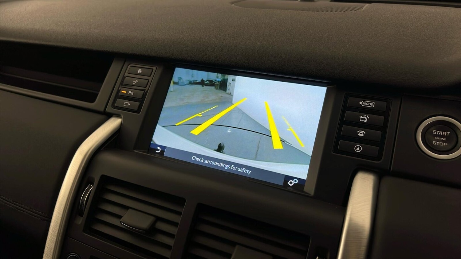 Used Land Rover Discovery Sport 2018 for sale - 76817653: Photo 26