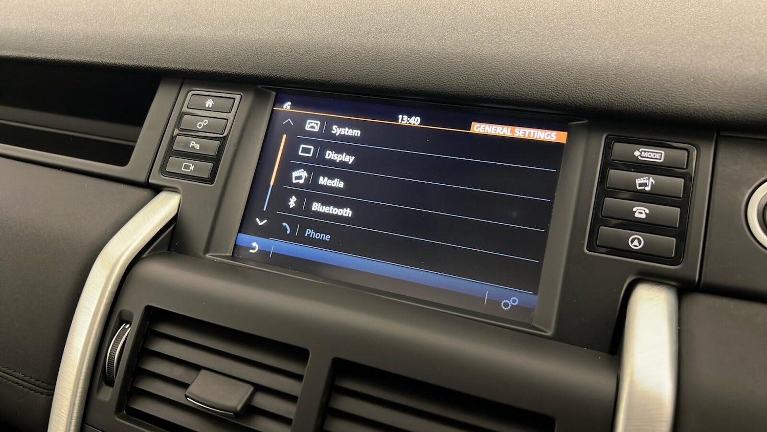 Used Land Rover Discovery Sport 2018 for sale - 76817653: Photo 38