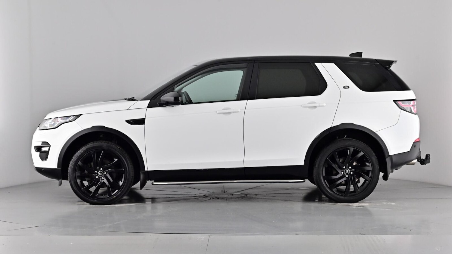 Used Land Rover Discovery Sport 2018 for sale - 76817653: Photo 7