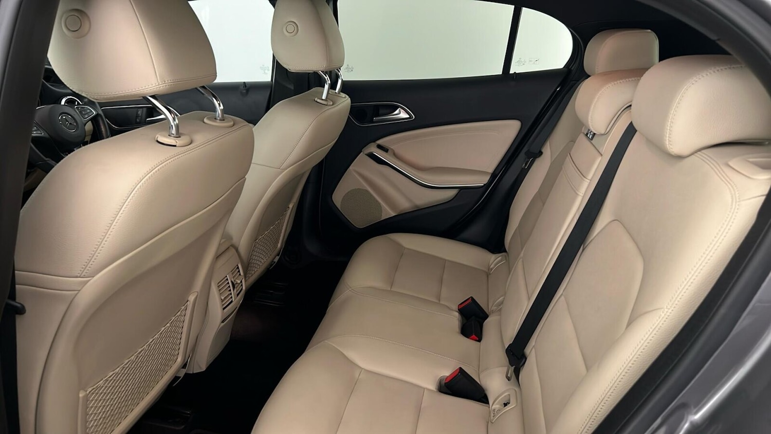 Used Mercedes-Benz GLA 2016 for sale - 76660867: Photo 17