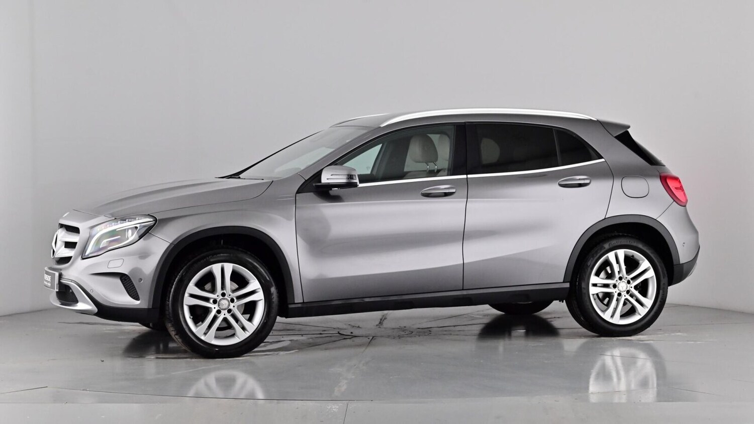 Used Mercedes-Benz GLA 2016 for sale - 76660867: Photo 60