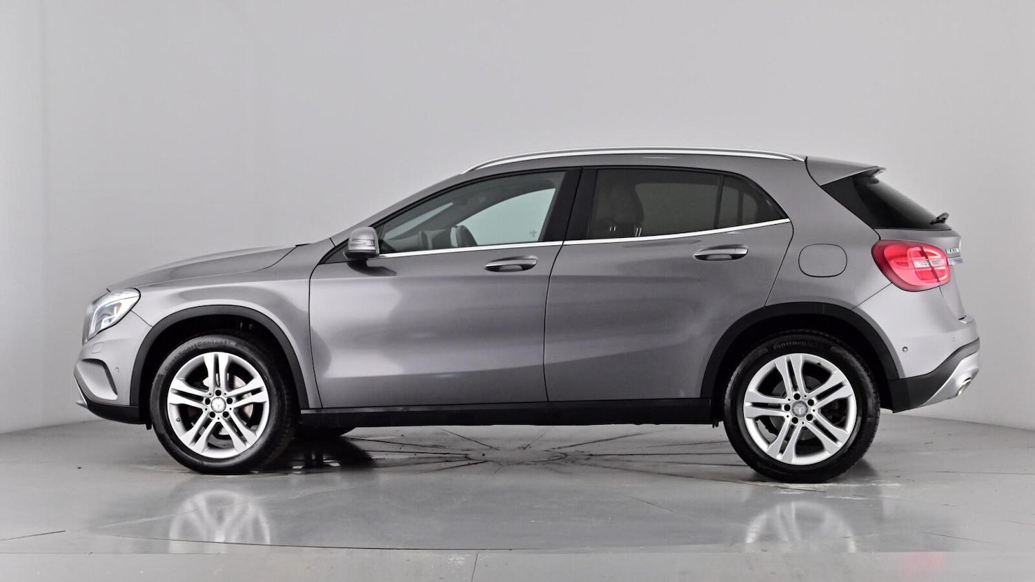 Used Mercedes-Benz GLA 2016 for sale - 76660867: Photo 64