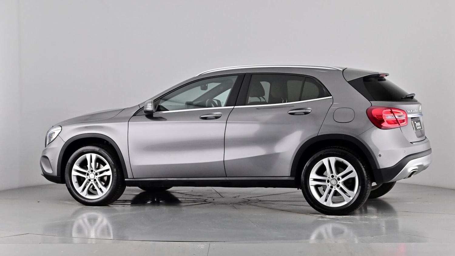 Used Mercedes-Benz GLA 2016 for sale - 76660867: Photo 65