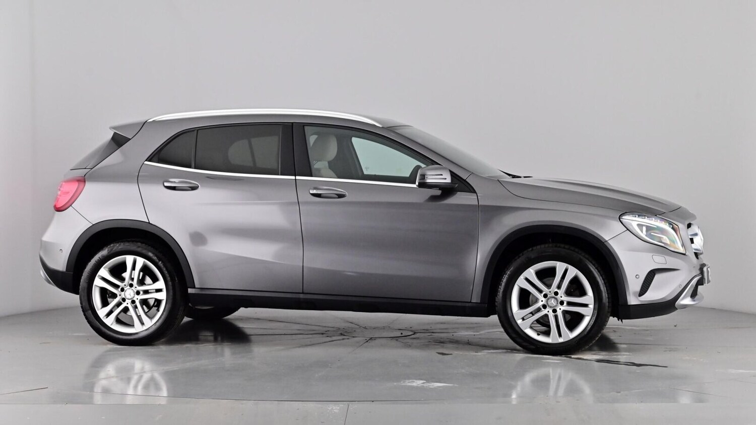 Used Mercedes-Benz GLA 2016 for sale - 76660867: Photo 83