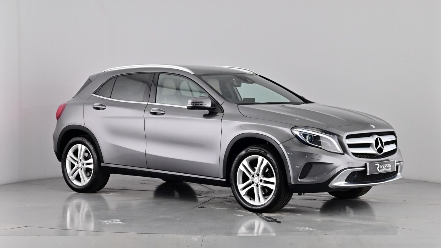 Used Mercedes-Benz GLA 2016 for sale - 76660867: Photo 86