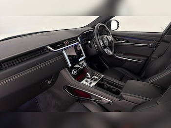 Used Jaguar F-Pace 2023 for sale - 78512867: Photo