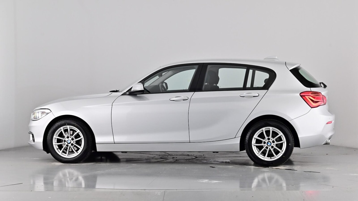 Used BMW 1 Series 2019 for sale - 76487316: Photo 63
