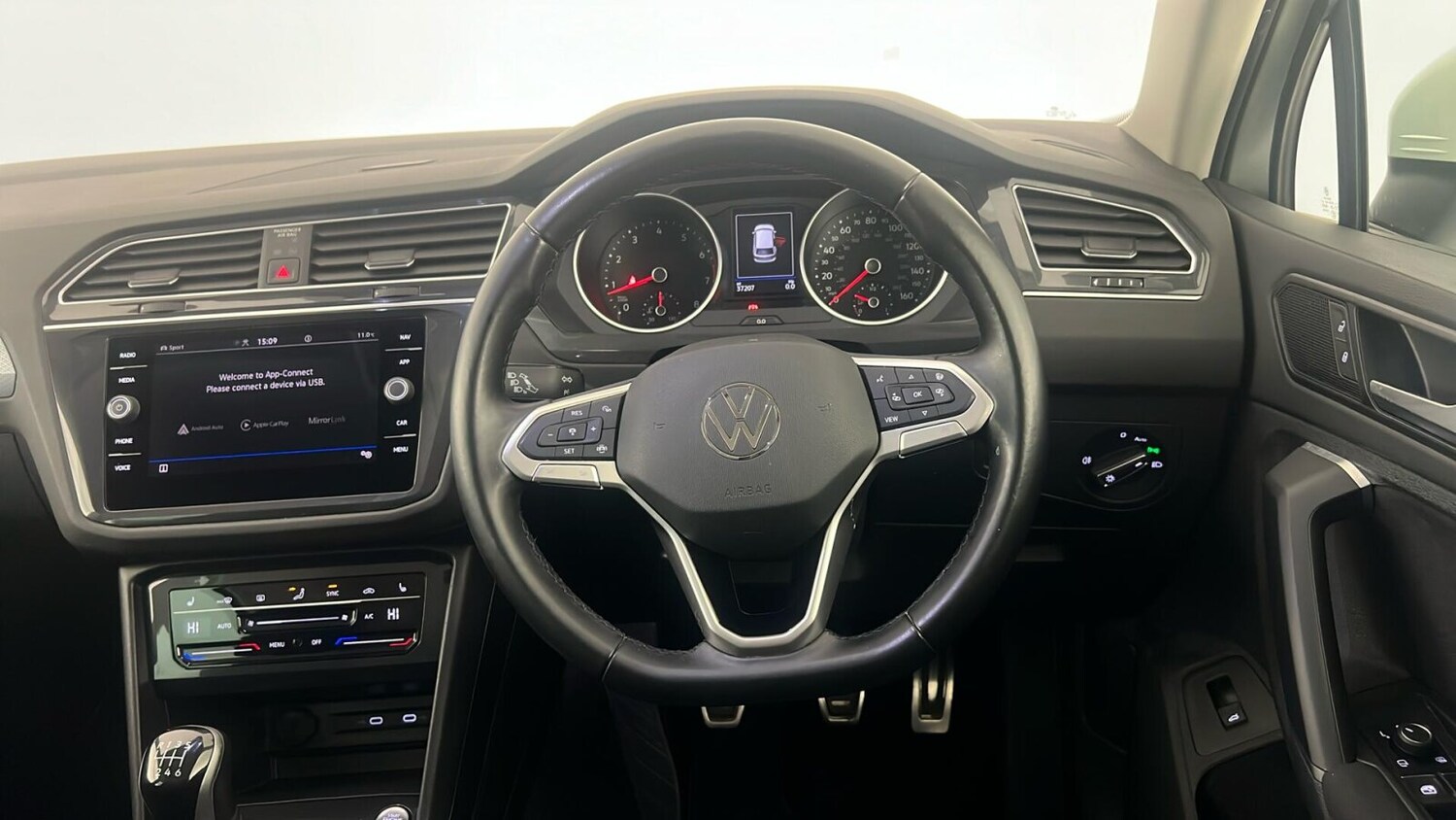 Used Volkswagen Tiguan 2022 for sale - 75946672: Photo 21