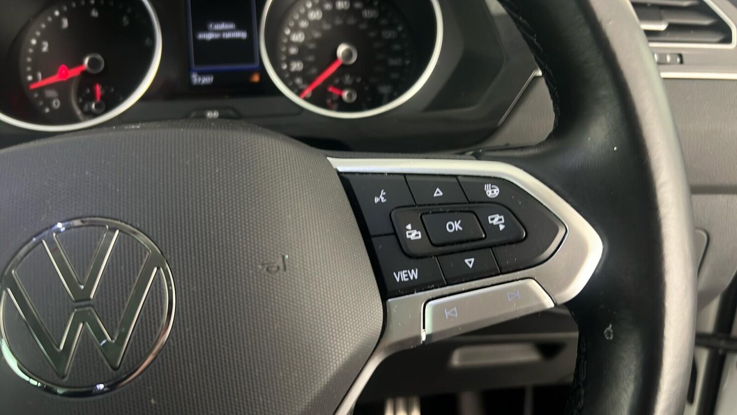 Used Volkswagen Tiguan 2022 for sale - 75946672: Photo 25