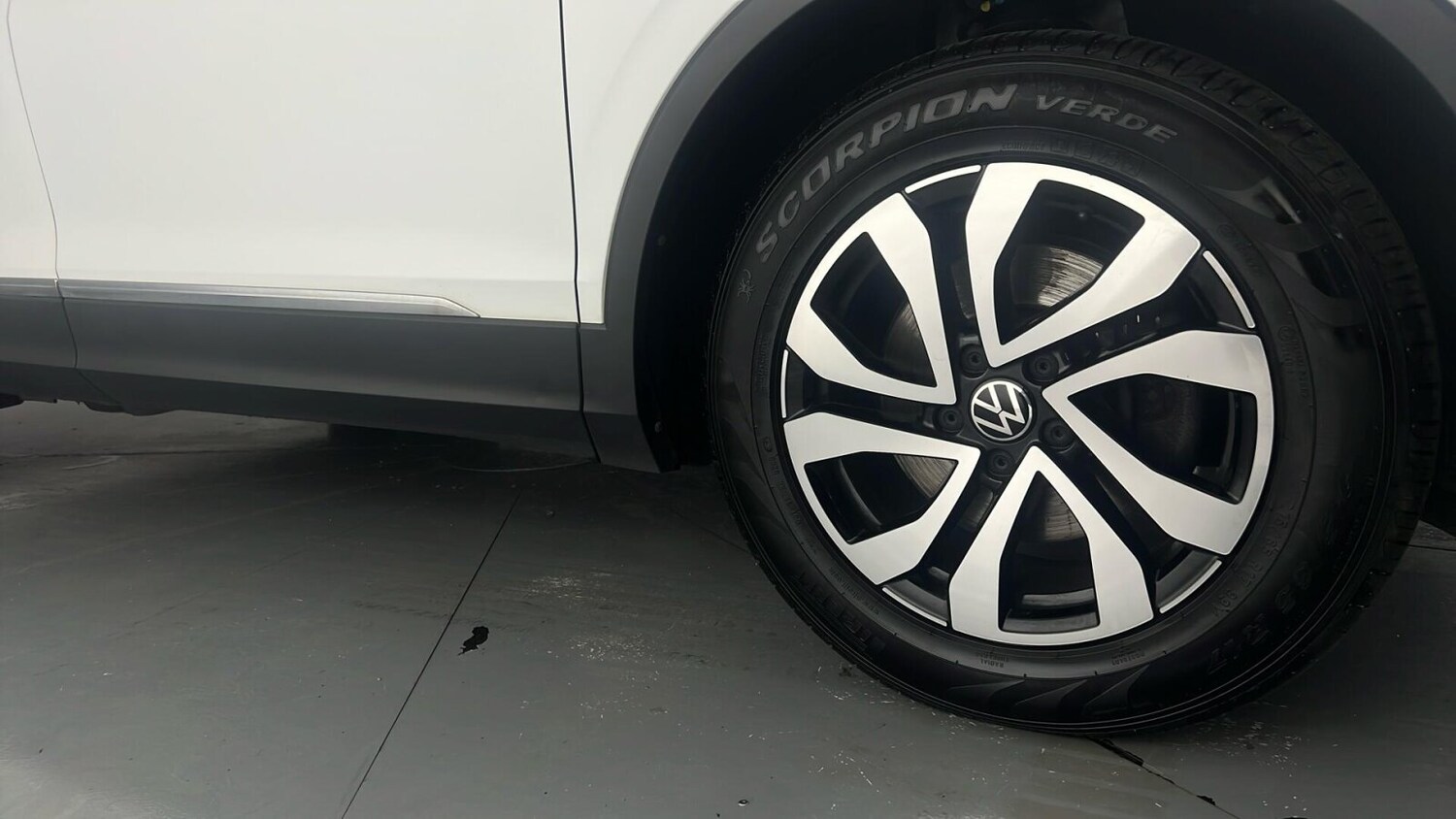 Used Volkswagen Tiguan 2022 for sale - 75946672: Photo 42