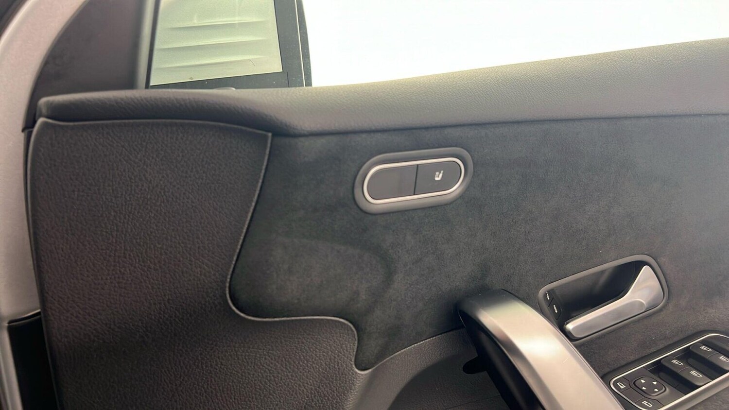 Used Mercedes-Benz A-Class 2020 for sale - 76140109: Photo 36