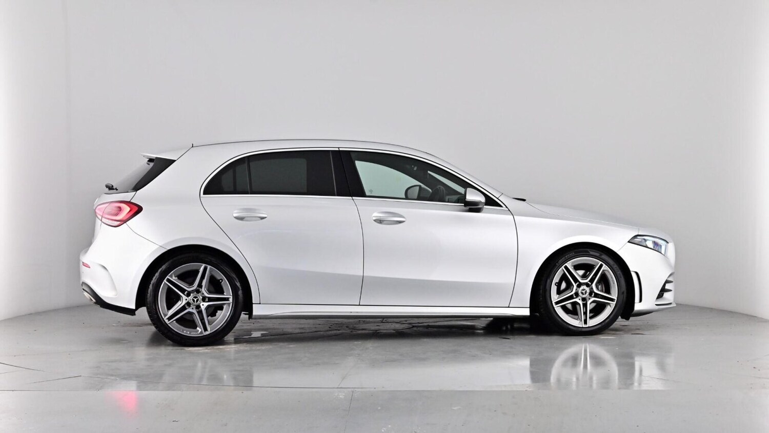 Used Mercedes-Benz A-Class 2020 for sale - 76140109: Photo 75