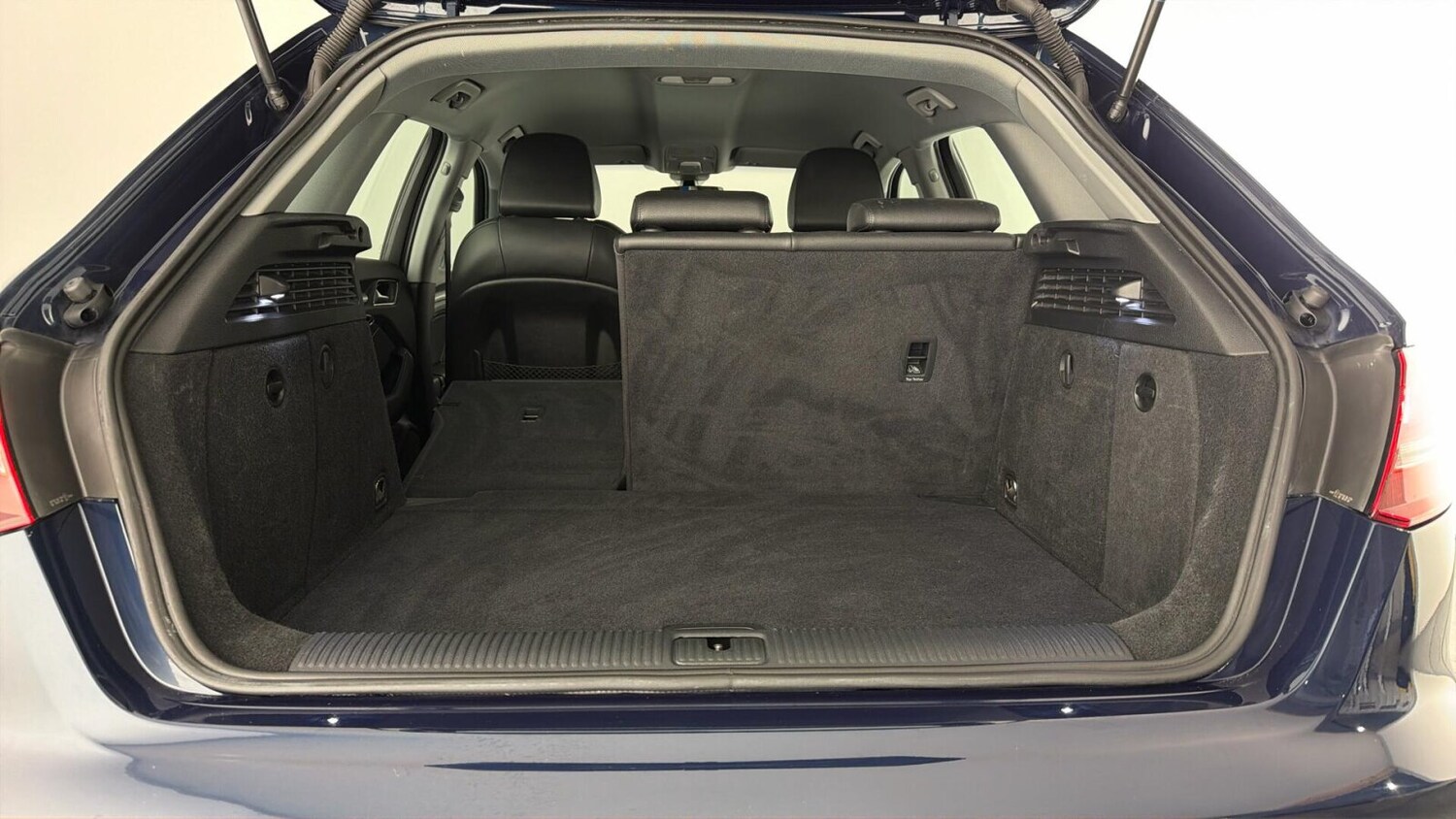 Used Audi A3 2020 for sale - 77826442: Photo 31