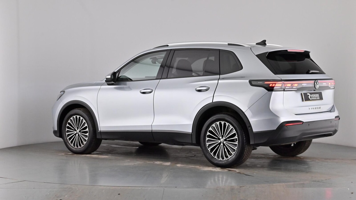 Used Volkswagen Tiguan 2024 for sale - 77492676: Photo 57