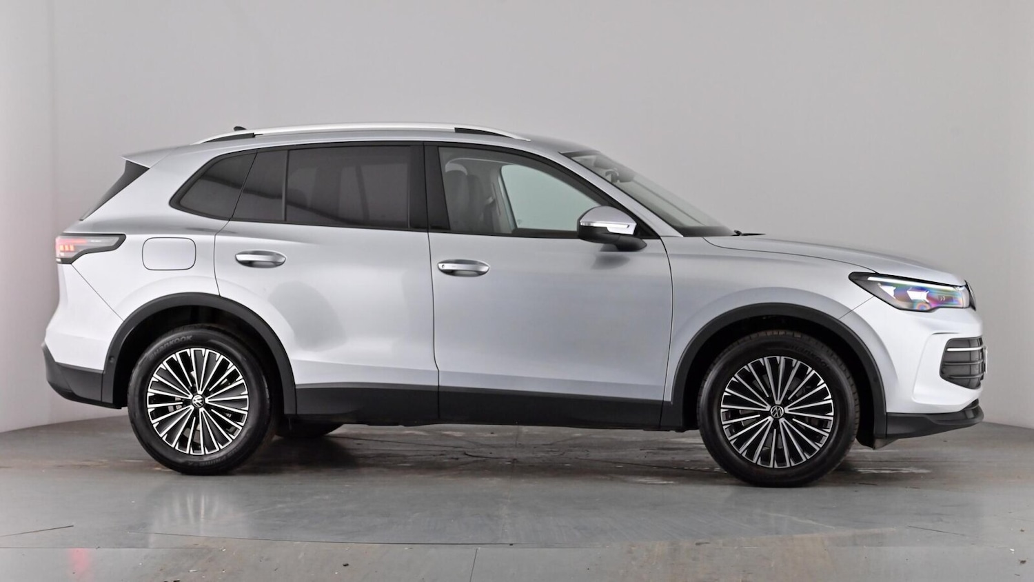 Used Volkswagen Tiguan 2024 for sale - 77492676: Photo 72