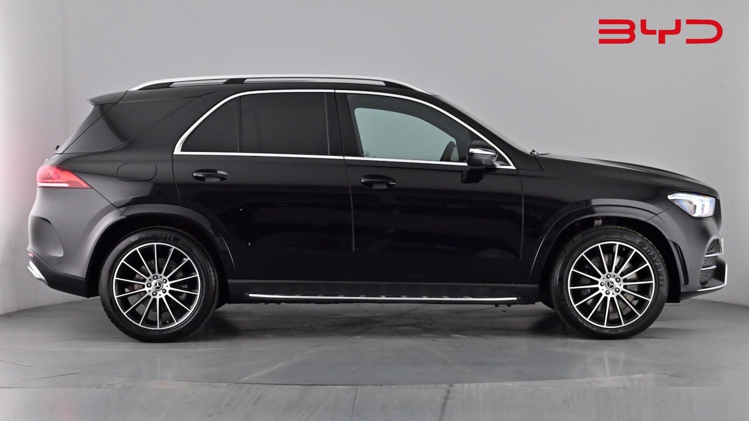 Used Mercedes-Benz GLE 2023 for sale - 77648063: Photo 3