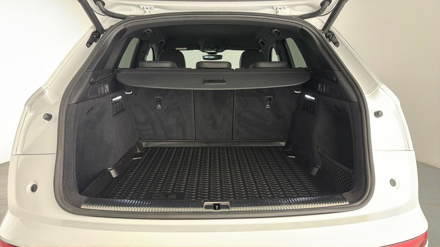 Used Audi Q5 2019 for sale - 77740036: Photo 13