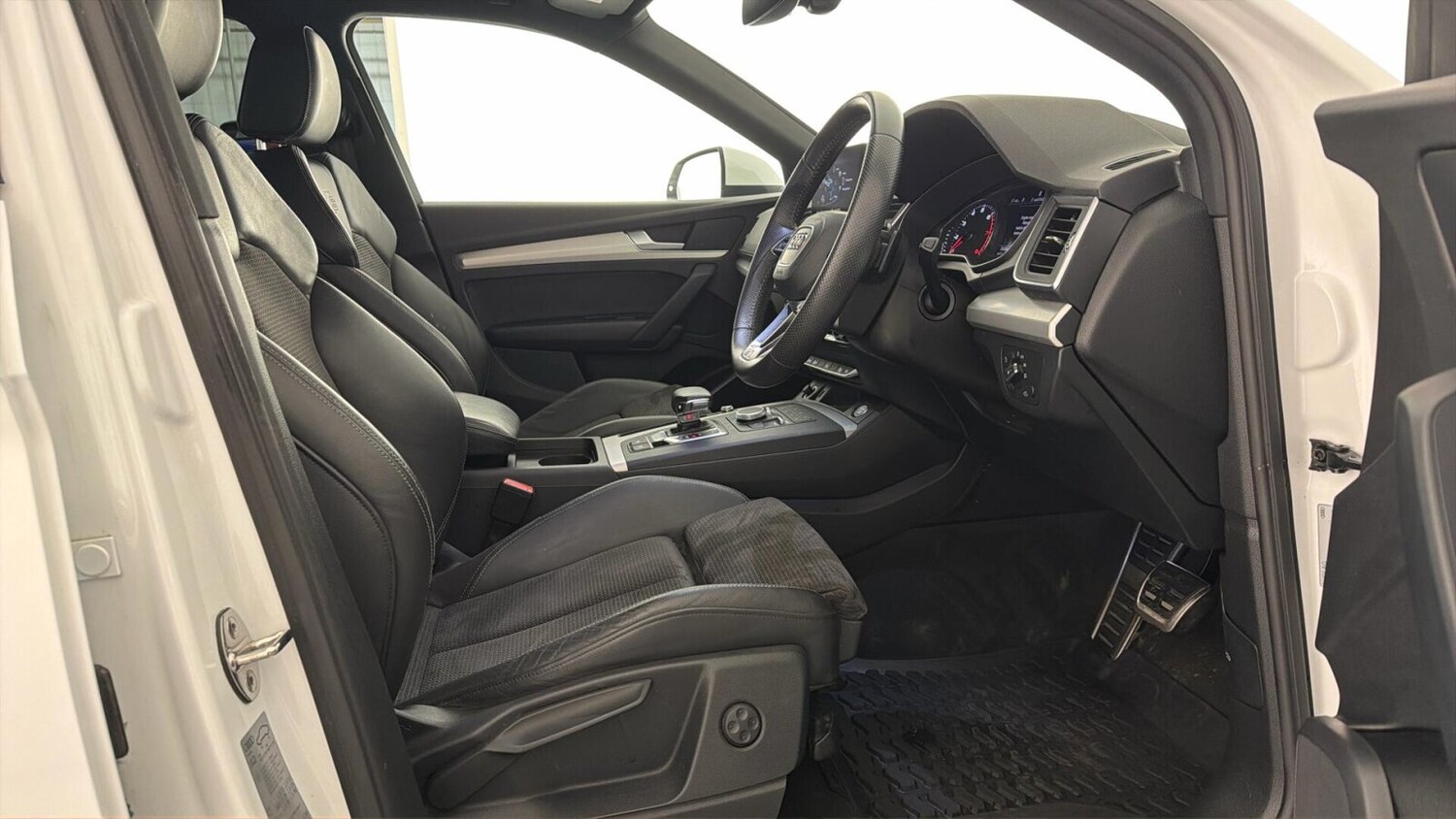 Used Audi Q5 2019 for sale - 77740036: Photo 16