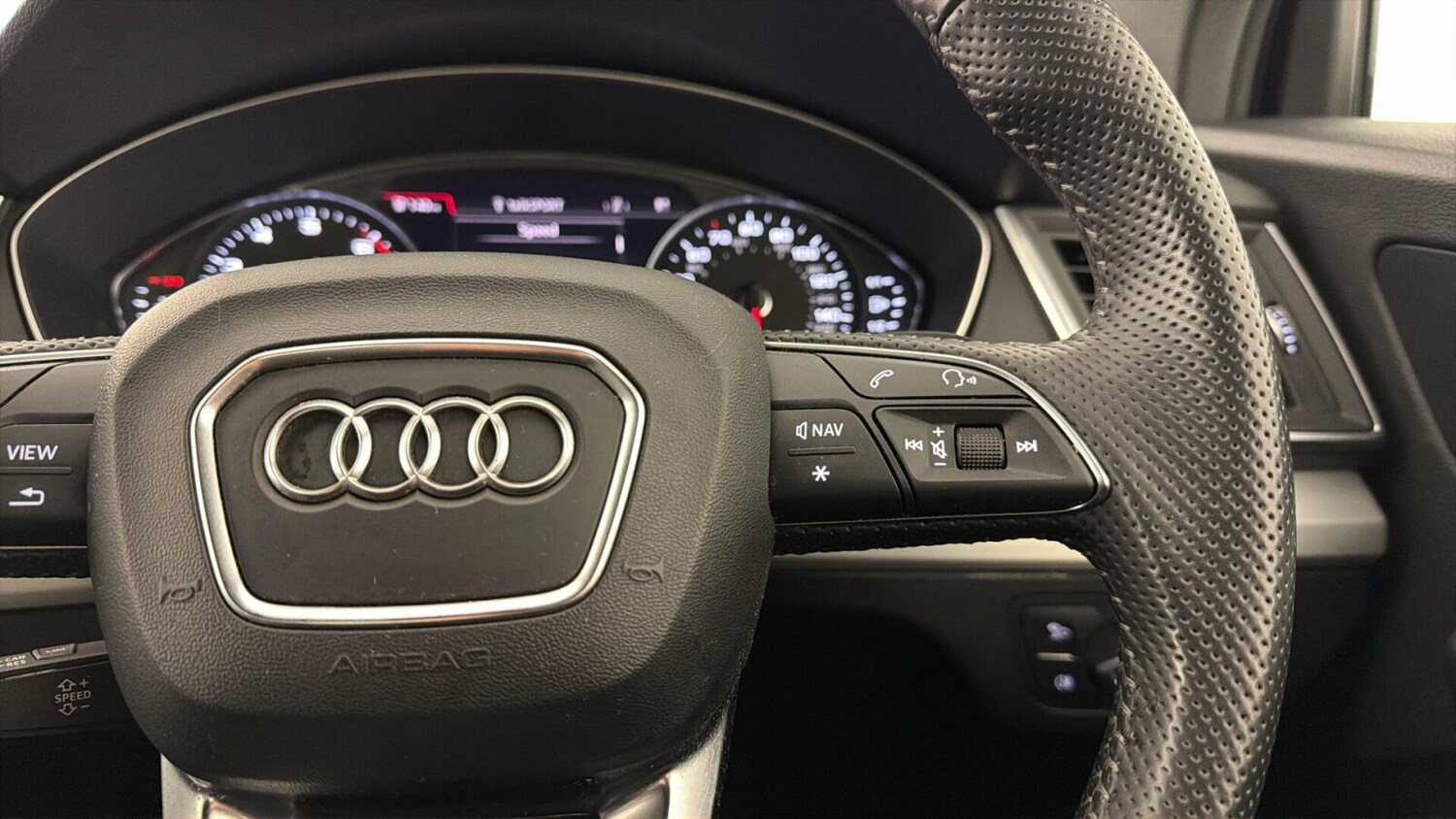 Used Audi Q5 2019 for sale - 77740036: Photo 19