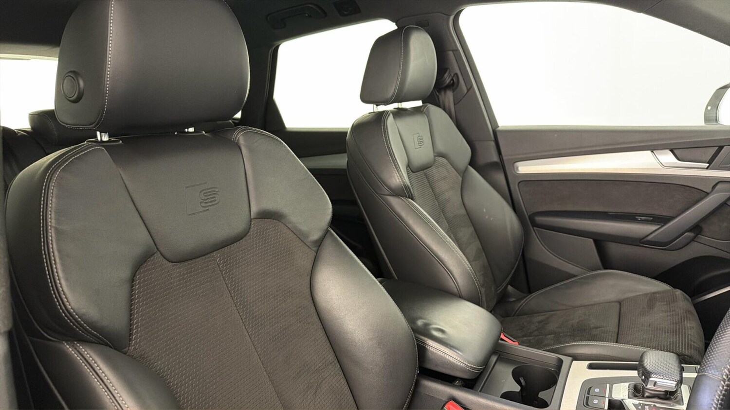 Used Audi Q5 2019 for sale - 77740036: Photo 32