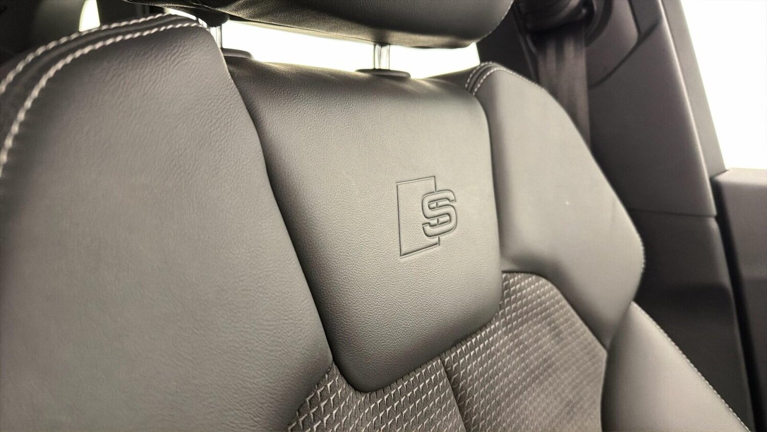 Used Audi Q5 2019 for sale - 77740036: Photo 37