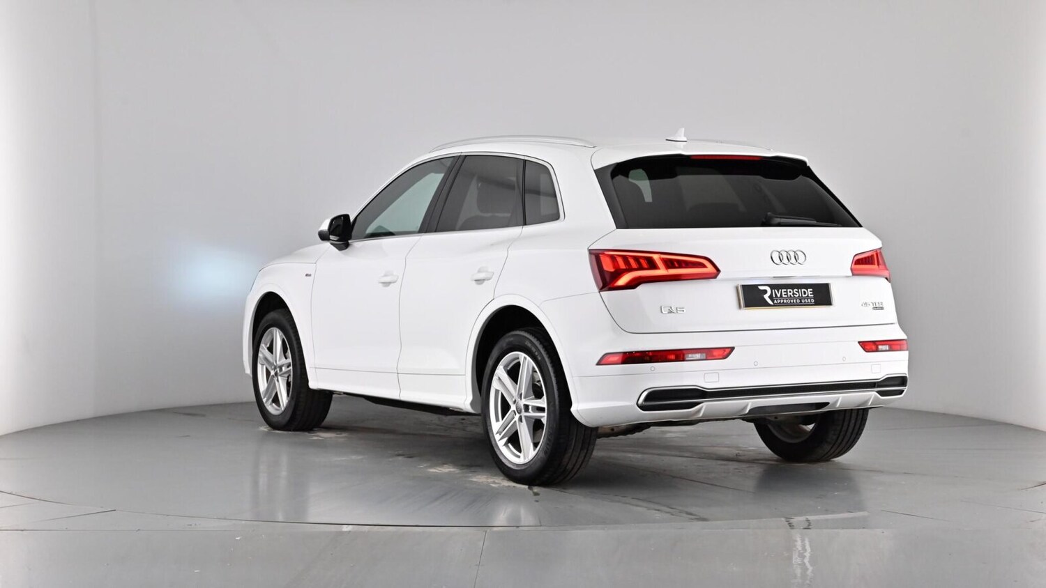 Used Audi Q5 2019 for sale - 77740036: Photo 60
