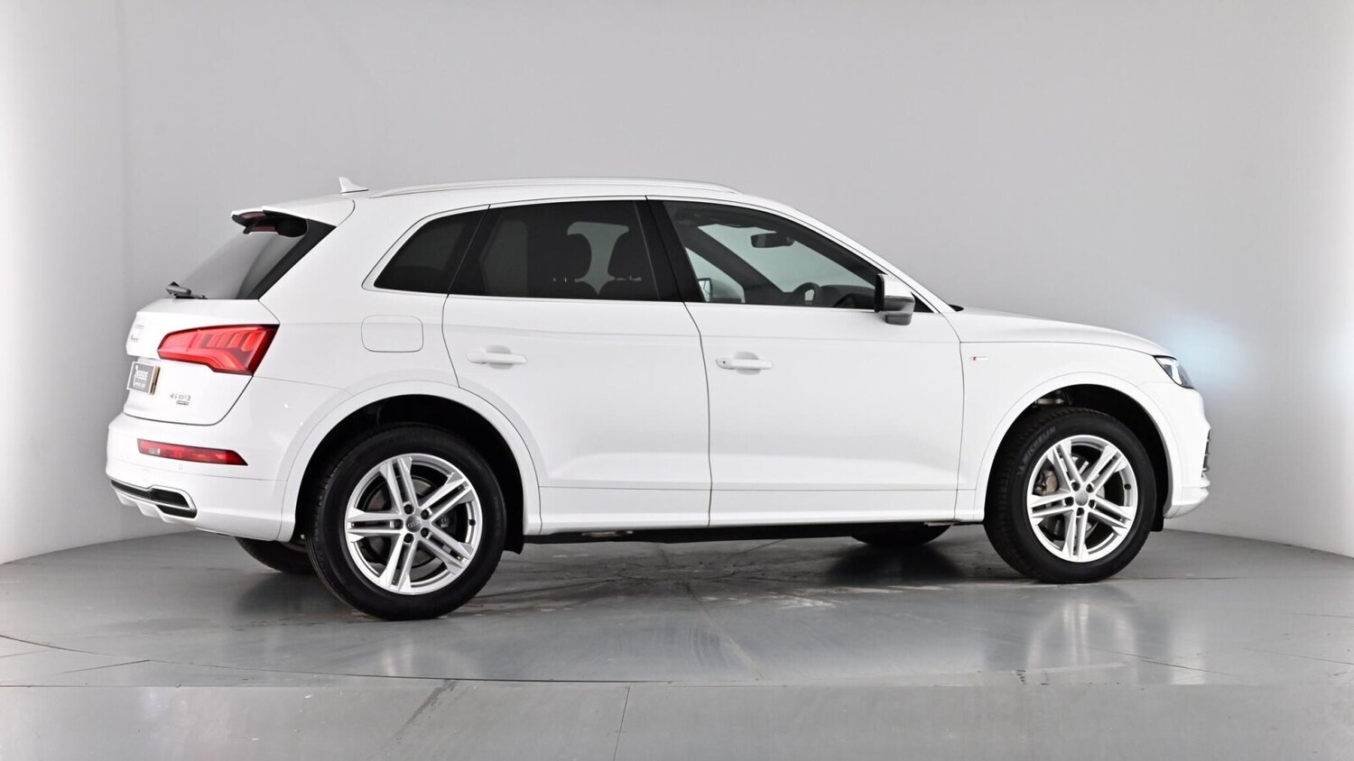 Used Audi Q5 2019 for sale - 77740036: Photo 70