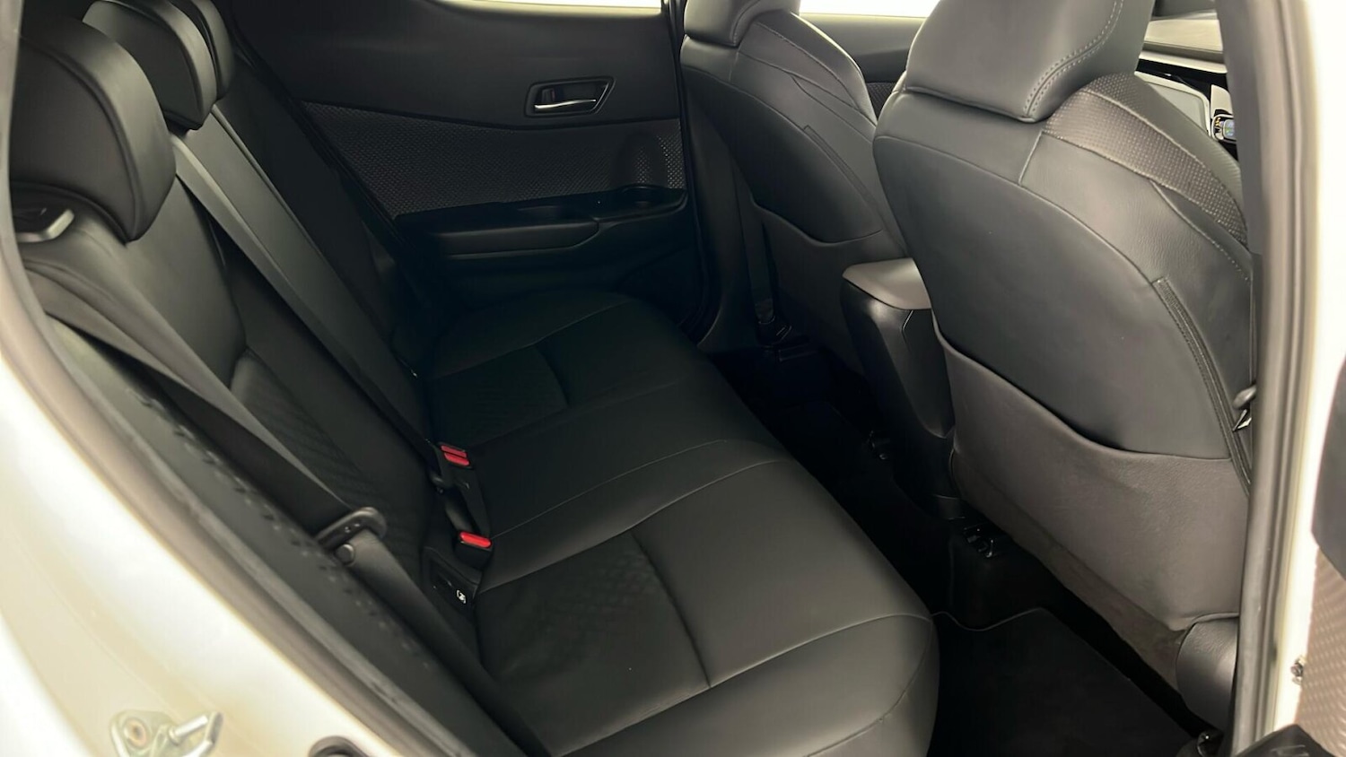 Used Toyota C-HR 2021 for sale - 76161477: Photo 19