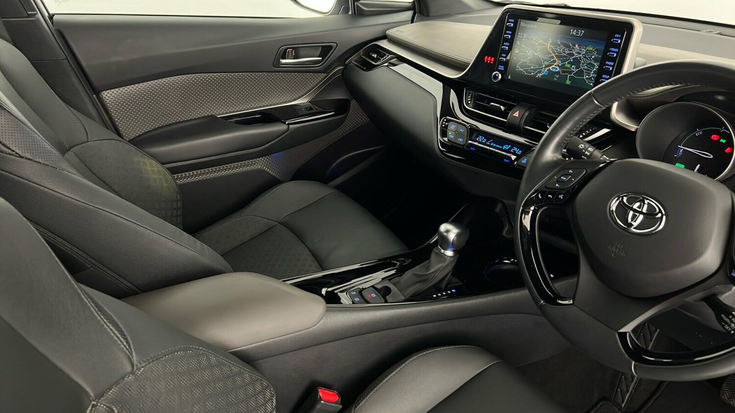 Used Toyota C-HR 2021 for sale - 76161477: Photo 35