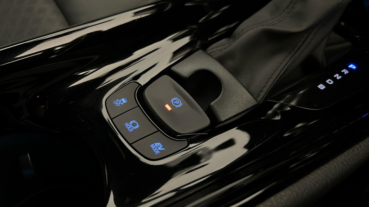 Used Toyota C-HR 2021 for sale - 76161477: Photo 43