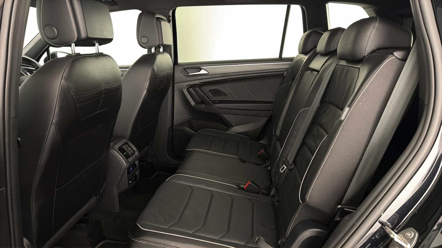 Used Volkswagen Tiguan Allspace 2024 for sale - 77627568: Photo 12