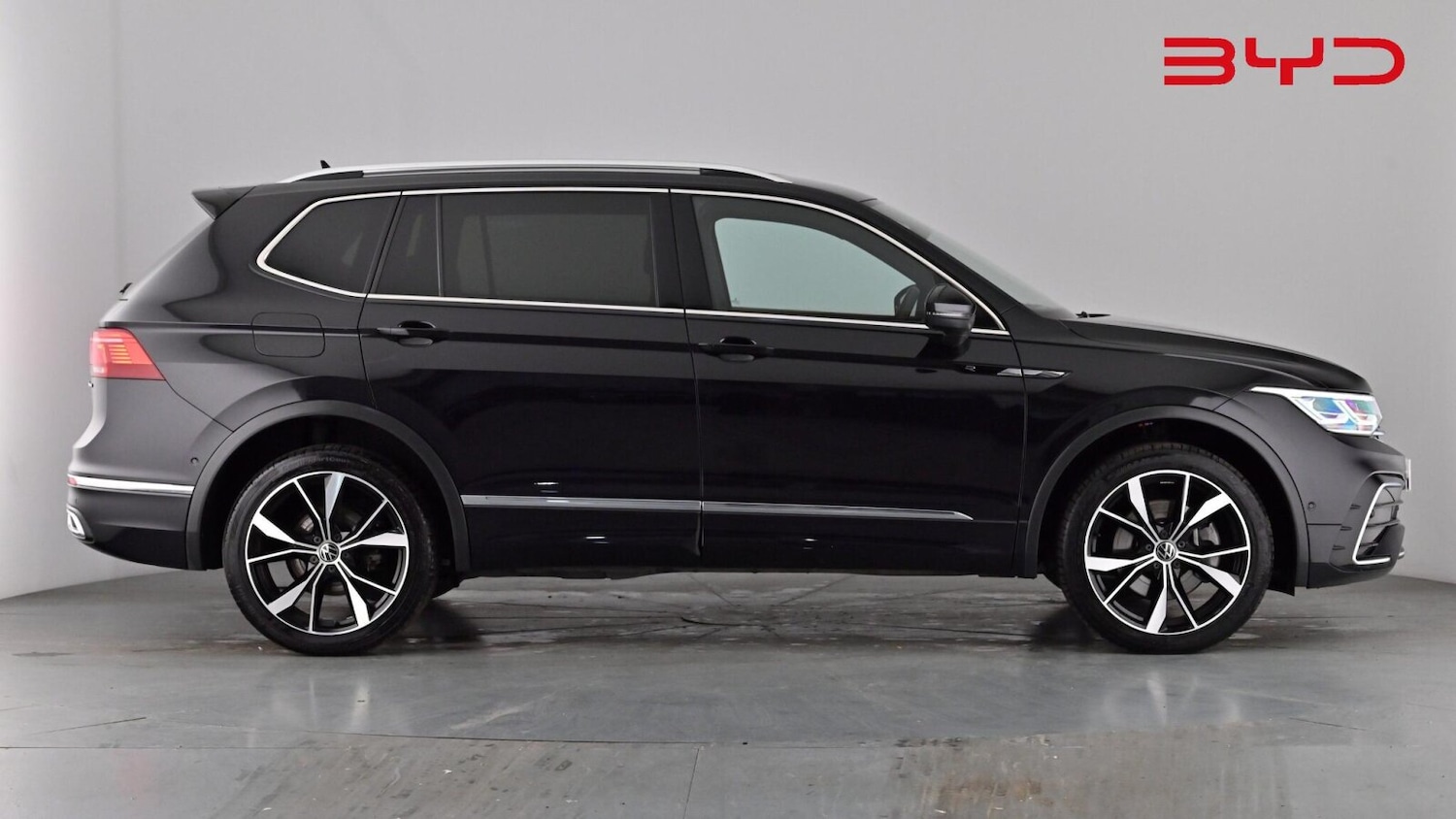 Used Volkswagen Tiguan Allspace 2024 for sale - 77627568: Photo 3