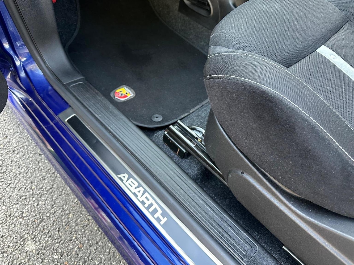 Vehicle 29
