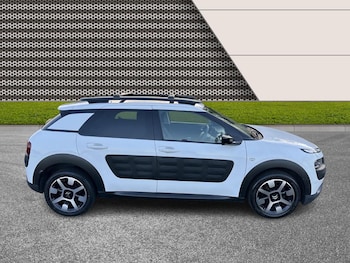 Used Citroen C4 Cactus 2015 for sale - 75349284: Photo