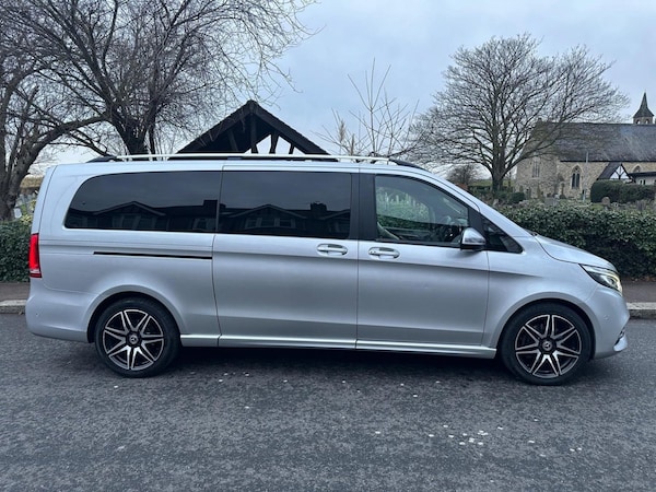 Used Mercedes-Benz V-Class 2019 for sale - 75349210: Photo 2