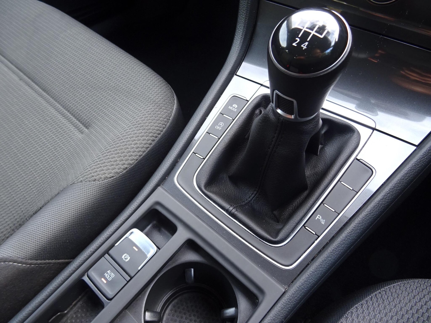 Used Volkswagen Golf 2018 for sale - 76989328: Photo 16