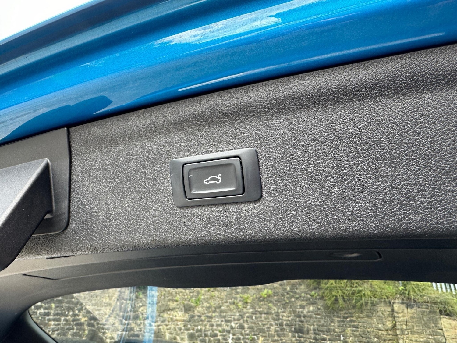 Used Audi Q3 2016 for sale - 76988286: Photo 33