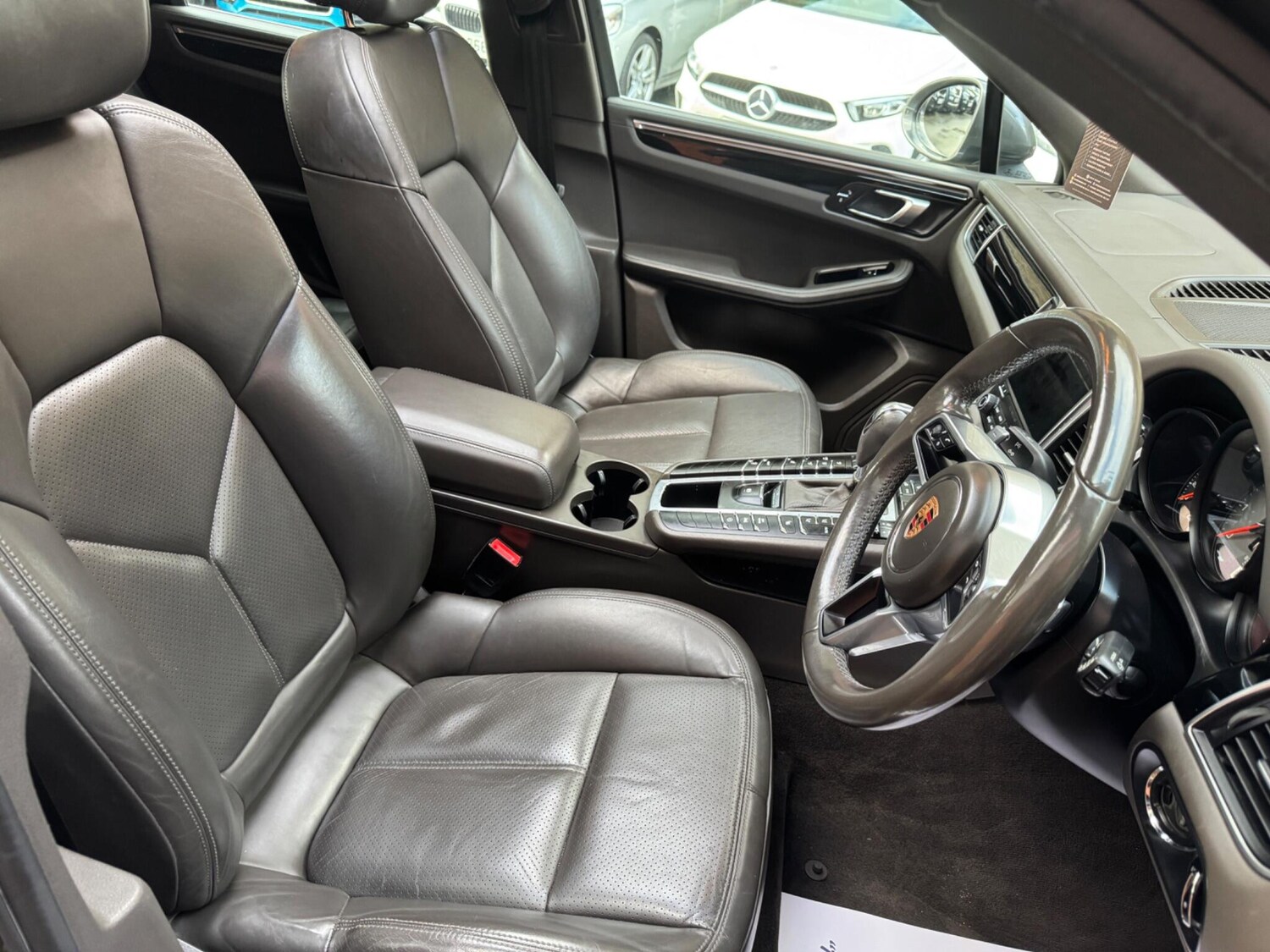 Used Porsche Macan 2018 for sale - 76991906: Photo 15