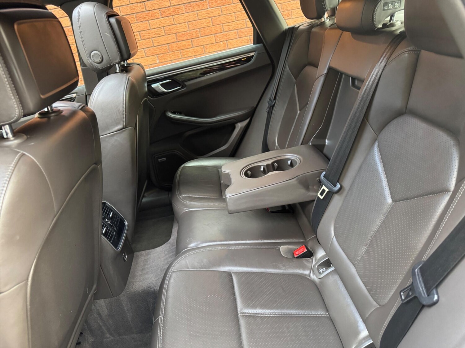 Used Porsche Macan 2018 for sale - 76991906: Photo 19