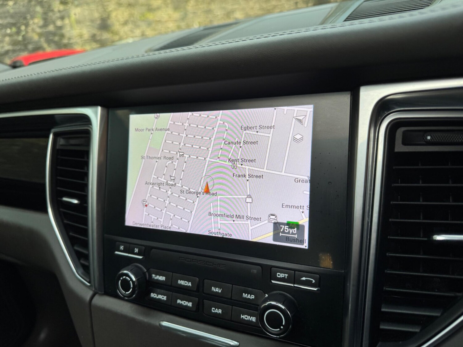 Used Porsche Macan 2018 for sale - 76991906: Photo 28