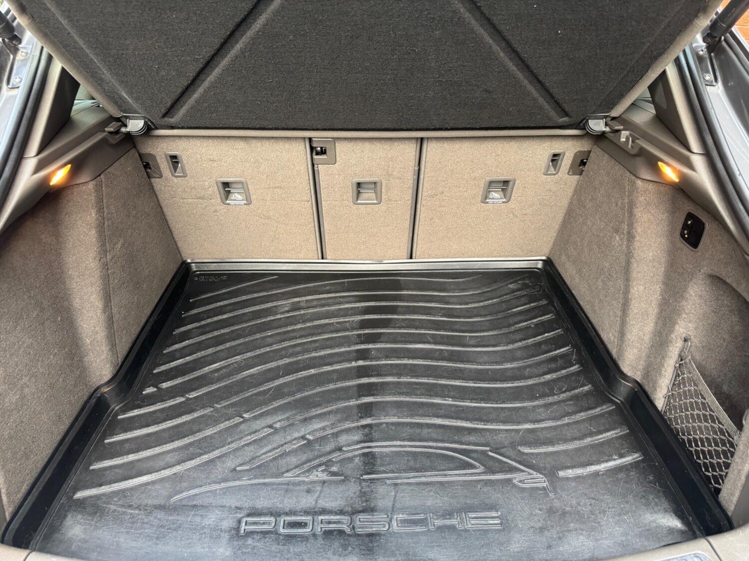 Used Porsche Macan 2018 for sale - 76991906: Photo 35