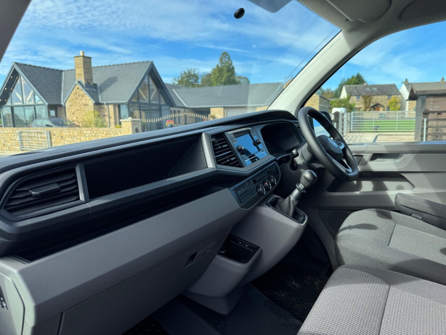 Used Volkswagen Transporter 2024 for sale - 76990326: Photo 16