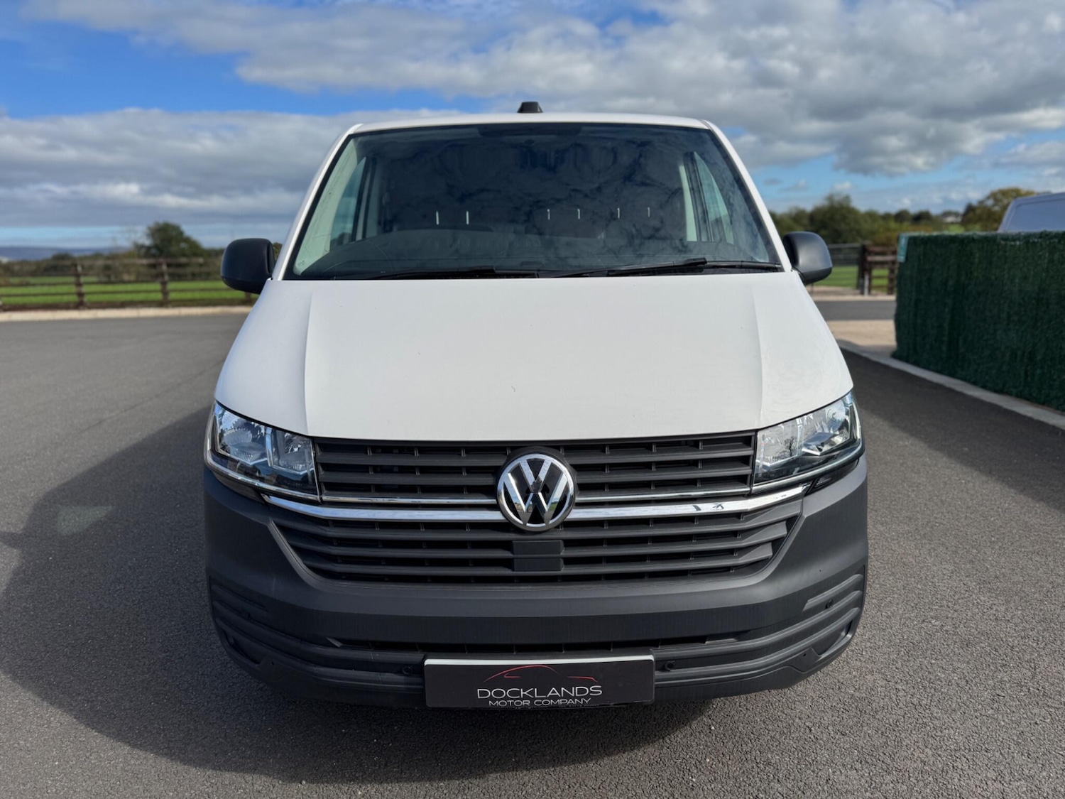 Used Volkswagen Transporter 2024 for sale - 76990326: Photo 3