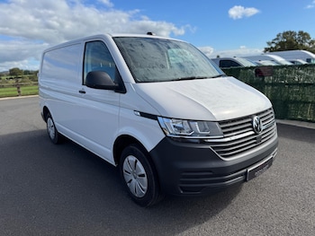 Used Volkswagen Transporter 2024 for sale - 76990326: Photo