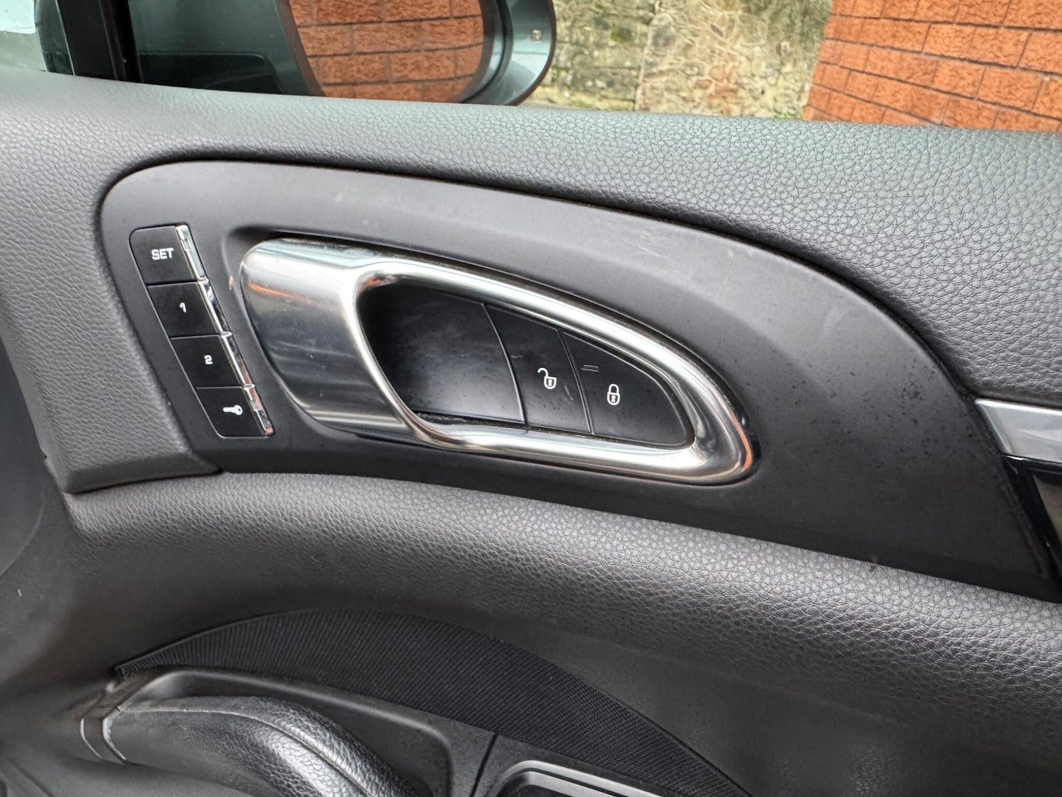 Used Porsche Cayenne 2016 for sale - 77425030: Photo 14