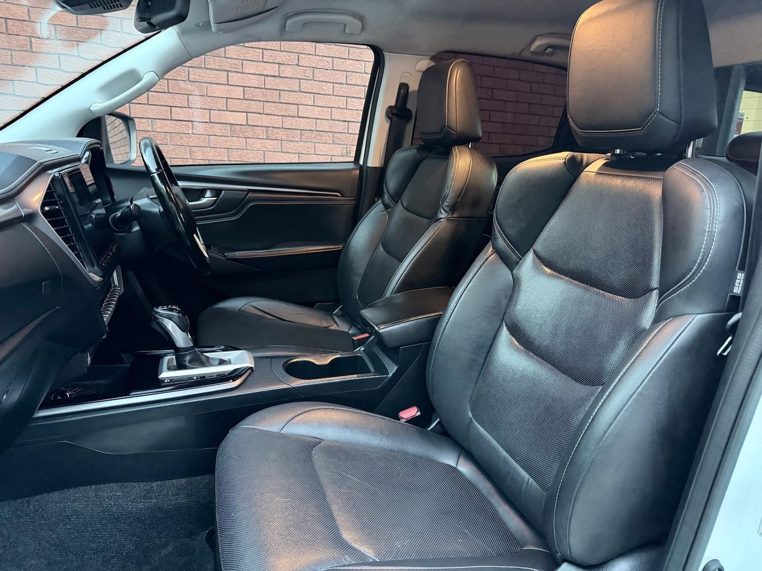 Used Isuzu D-Max 2022 for sale - 77015920: Photo 18